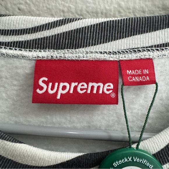 Supreme Box Logo Crewneck (FW22) Zebra Size XL - Picture 3 of 8